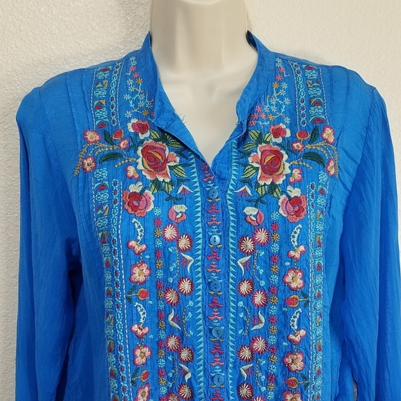 Johnny Was Embroidered Tunic Blouse - Picture 3 of 7